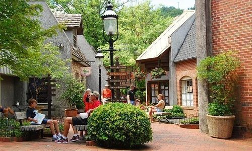 Gatlinburg The Village Shops