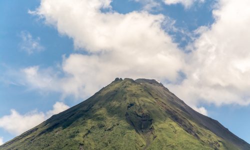 renal Volcano National Park